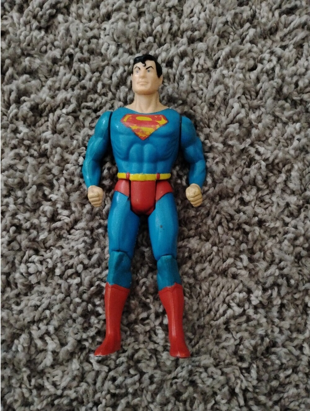 Vintage 1984 Kenner DC Super Powers Superman Action Figure (Loose / Missing Cape